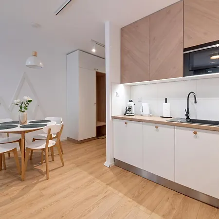Trevilles Urocza Szrenica Apartmán *